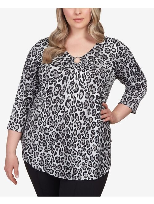 RUBY RD. Plus Size Cheetah O-Ring Dew Drop Accent Top