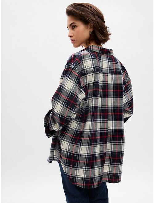 Gap Women's Long Sleeve Button Up Flannel Big Shirt