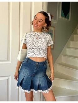 X Chloe Davie Y2K mini flippy denim skirt with lace trim