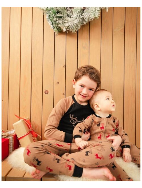 DEUX PAR DEUX Boy Organic Cotton Printed Reindeers Two Piece Top and Pant Pajama Set Nutmeg - Toddler|Child