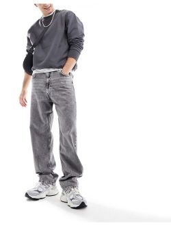 baggy fit jeans in gray