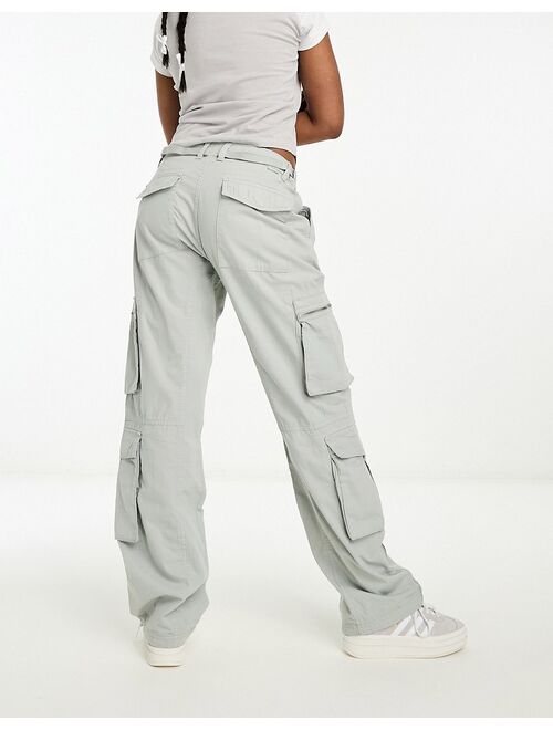 Pull&Bear multi zip pocket wide leg cargo pants in light gray