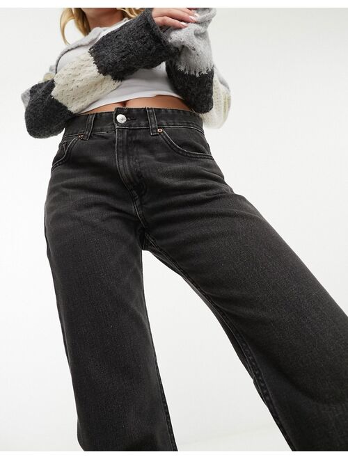 Pull&Bear mid rise straight leg jeans in black