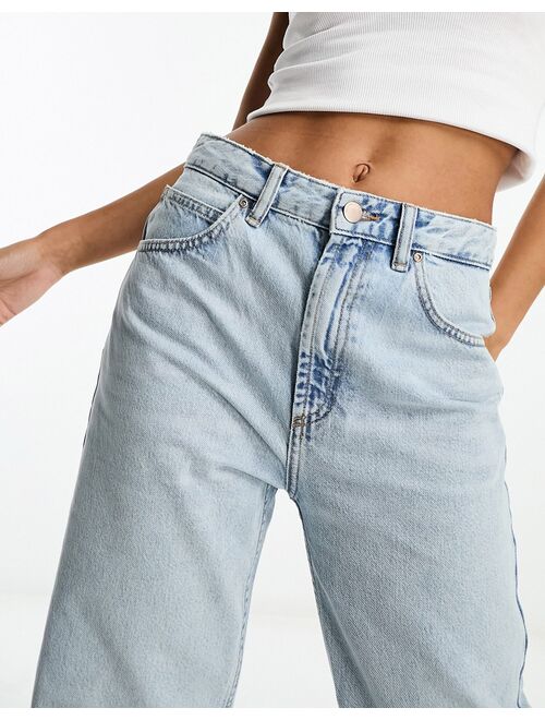 Pull&Bear straight leg jeans in bleached wash