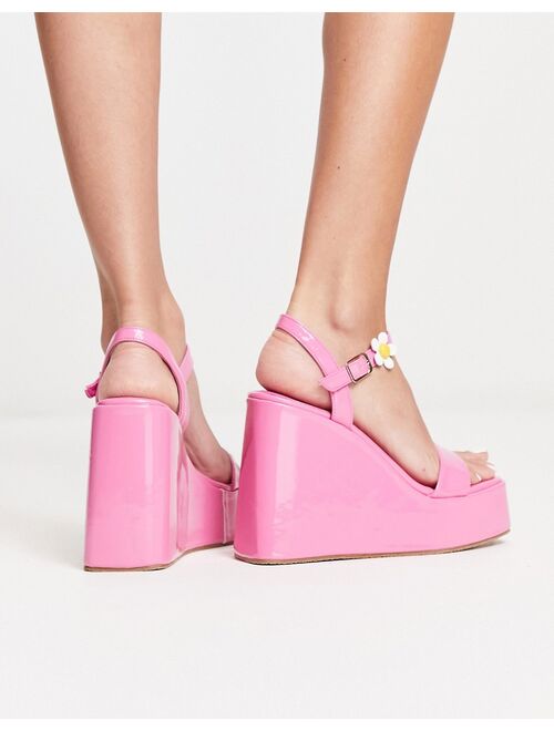 Daisy Street wedge sandals in pink