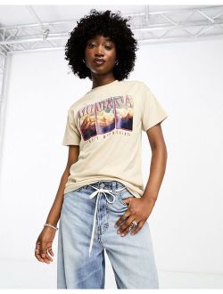 oversized t-shirt with Montana graphic