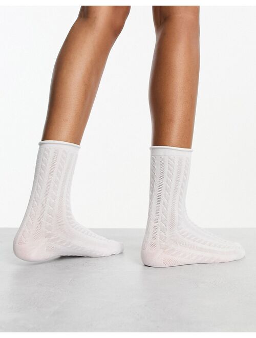 Daisy Street cable print socks in white