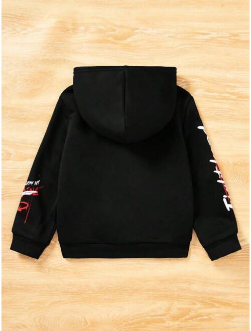 SHEIN Kids HYPEME Young Boy Cartoon Letter Graphic Hoodie