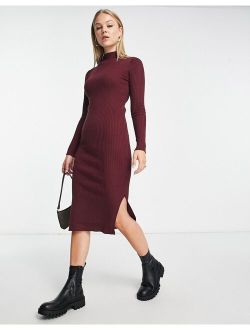 knit ribbed dress in burgundy