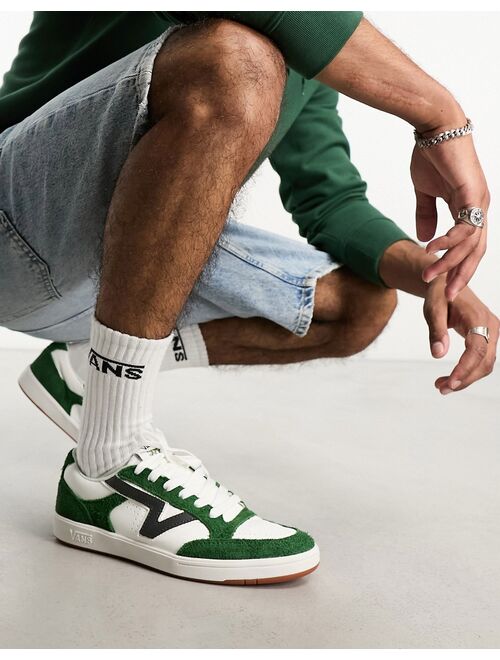 Vans Lowland sneakers in green and white