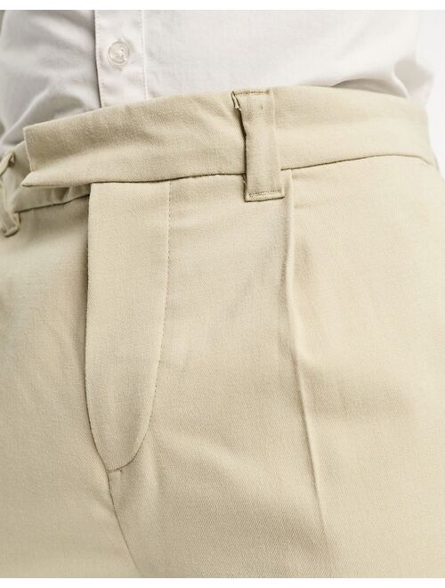 New Look slim fit pleated pants in oatmeal