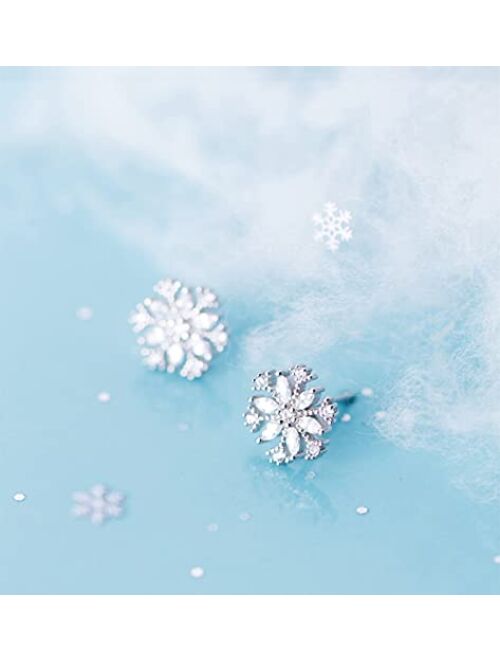 Reffeer Solid 925 Sterling Silver Crystal Snowflake Stud Earrings for Women Girls Winter Snow Stud Earrings