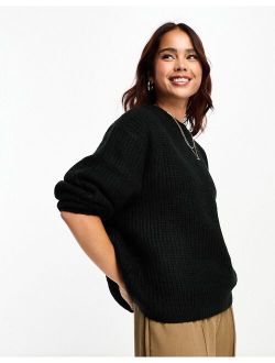 fluffy rib sweater with crew neck in black
