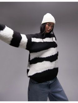 knit boucle striped sweater in mono