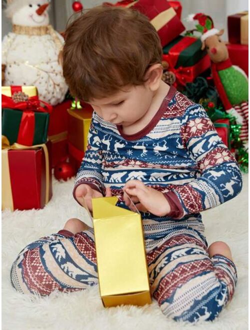Shein Young Boy Christmas Print Snug Fit PJ Set