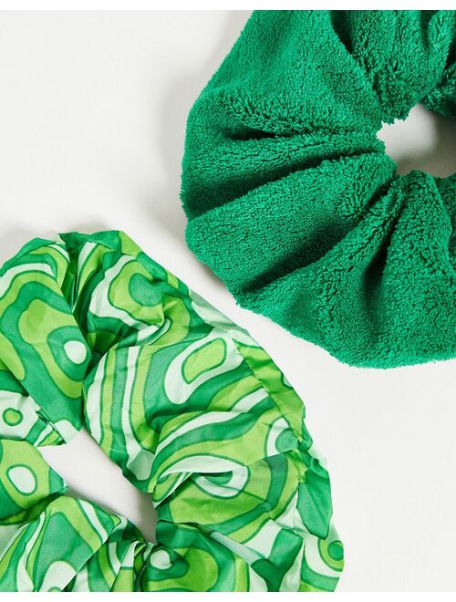 Flat Lay Company The Flat Lay Co. X ASOS Exclusive Scrunchie Set - Green Lava Lamp Print and Green Towel