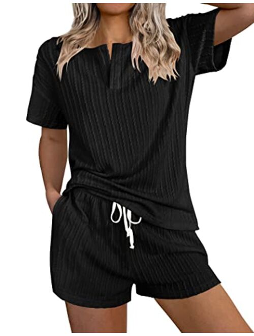 Ekouaer Womens 2 Piece Lounge Sets Ribbed Knit Pajama Tops Sleepwear Sweatsuits Matching Shorts with Pockets