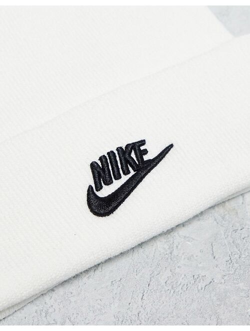 Nike beanie in white