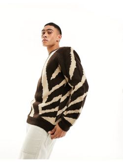 oversized knitted sweater in brown animal pattern
