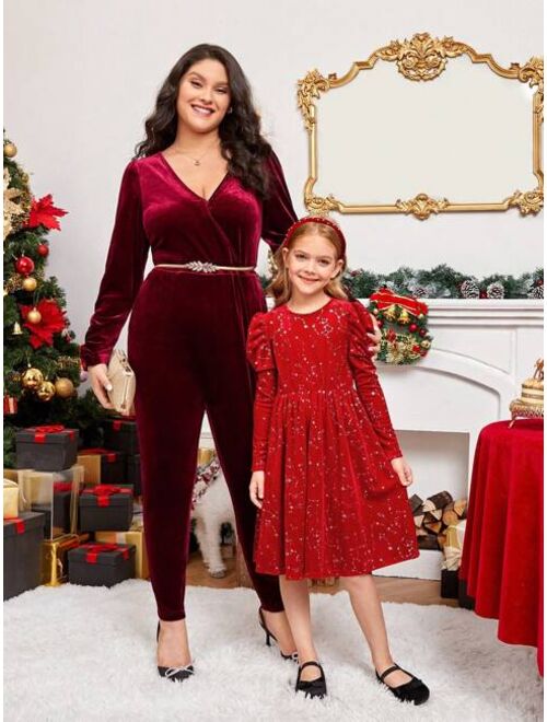 SHEIN Tween Girl 1pc Star Pattern Gigot Sleeve Velvet Dress for Christmas