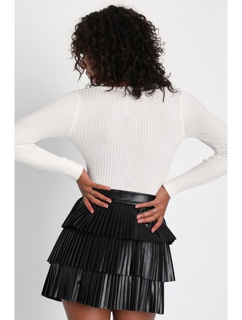 Lulus Bold Charm Black Vegan Leather Plisse Pleated Tiered Mini Skirt