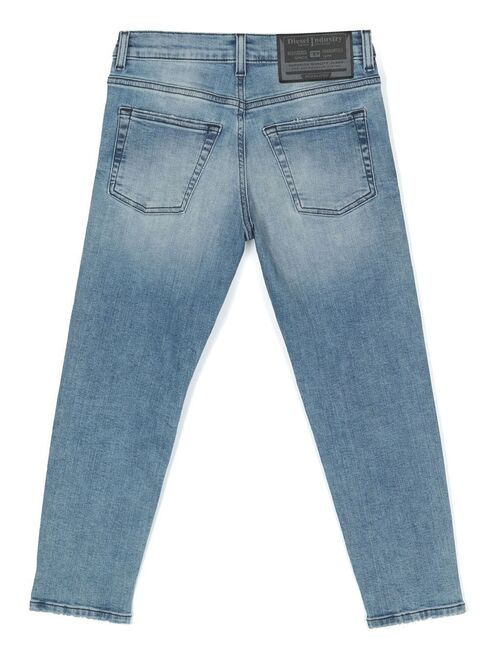 Diesel Kids ripped-detail tapered jeans