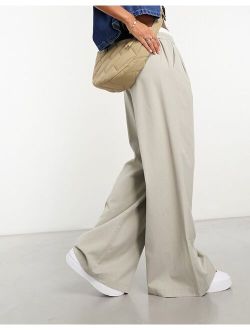 wide leg pants with boxer waist in gray