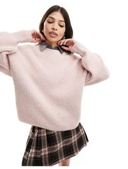 fluffy crew neck sweater in pink