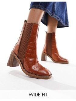 Wide Fit Ratings leather chelsea boots in tan