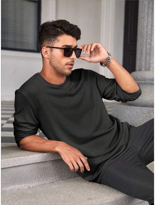 Shein Manfinity Basics Men Solid Round Neck Tee
