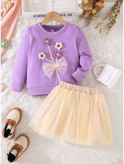 SHEIN Kids CHARMNG Young Girl Floral Appliques Sweatshirt & Mesh Overlay Skirt