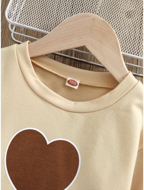 SHEIN Kids EVRYDAY Toddler Girls Heart Print Sweatshirt & Skirt