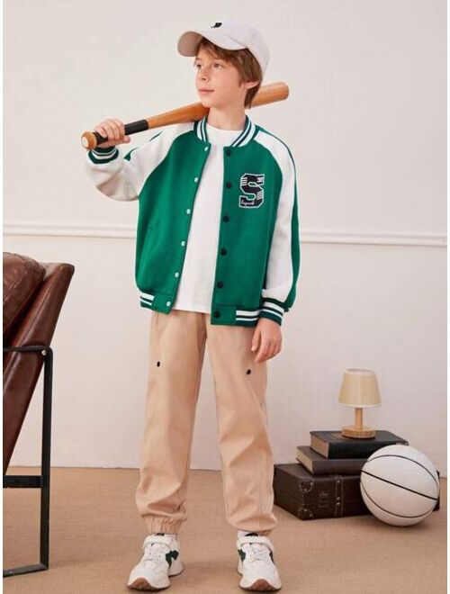 SHEIN Kids Academe Tween Boy Letter Patched Striped Trim Raglan Sleeve Varsity Jacket