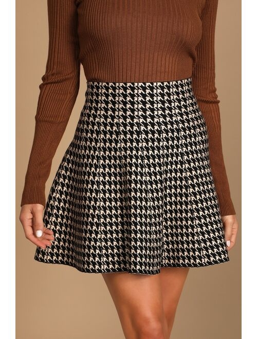 Lulus Fall Moments Black and Tan Houndstooth Mini Sweater Skirt
