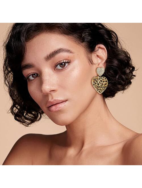 Yowivon Gold Hoop Earrings Chunky 14K Gold Plated Earring Thick Huggie Hoops Earring, Lightweight Hypoallergenic Dangle Earrings Dainty Gold Jewelry Gifts for Women Girl