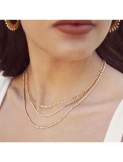 Women Necklace. Minimal Layers Crystal and 18k Gold Plated Necklace. Fashion Jewelry and Accessory.