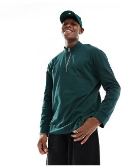 long sleeve relaxed fit t-shirt with funnel neck in dark green