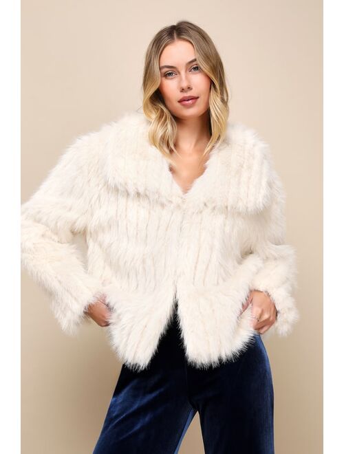 Lulus Luxe Outing Ivory Faux Fur Collared Coat
