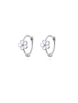 Reffeer Solid 925 Sterling Silver Daisy Hoop Earrings Huggies for Women Girls Small White Flower Hoop Earrings Cartilage Helix Earrings
