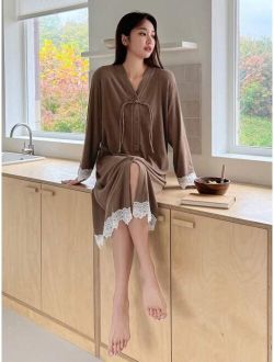 Women's Patchwork Lace Button Up Robe