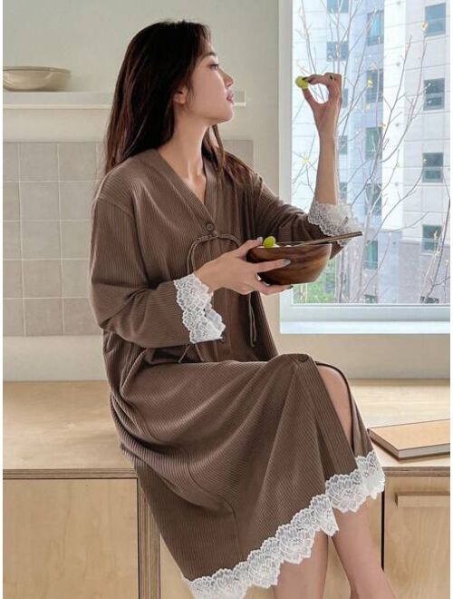 DAZY Women's Patchwork Lace Button Up Robe