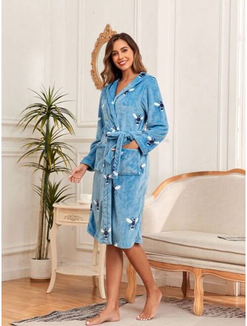 1pc Simple Printed Women'S Thickened Flannel Warm Bathrobe With Hood, Suitable For Home Use In Autumn And Winter