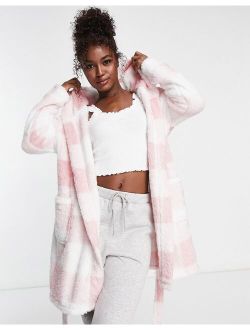 check cuddle fleece mini robe in pink