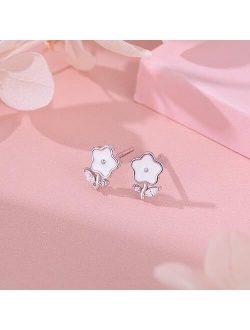 Reffeer Solid 925 Sterling Silver Cute Flower Studs Earrings for Women Teen Girls Tiny Daisy Earrings Studs
