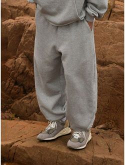 Manfinity Hypemode Men Solid Drawstring Waist Sweatpants