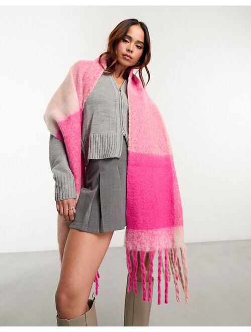 Vero Moda brushed check scarf in pink