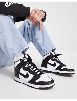 Dunk High Retro sneakers in black and white