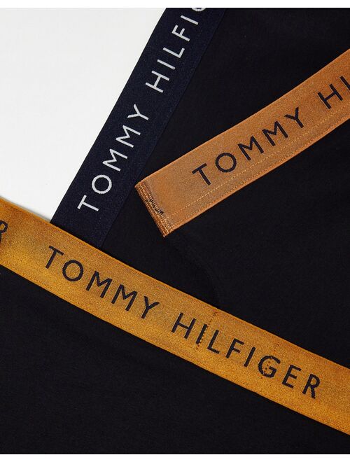 Tommy Hilfiger 3-pack trunks with colored logo waistband in black