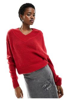 v neck knit sweater in red