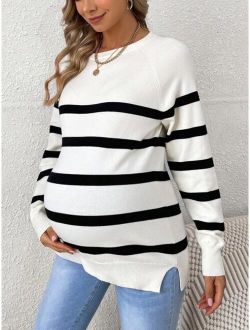 Maternity Striped Raglan Sleeve Slit Hem Sweater